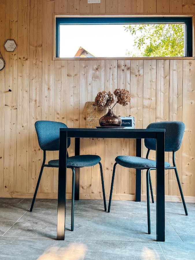 Elysian Fields - The Island Tiny House Acomodação com café da manhã Sadu Exterior foto